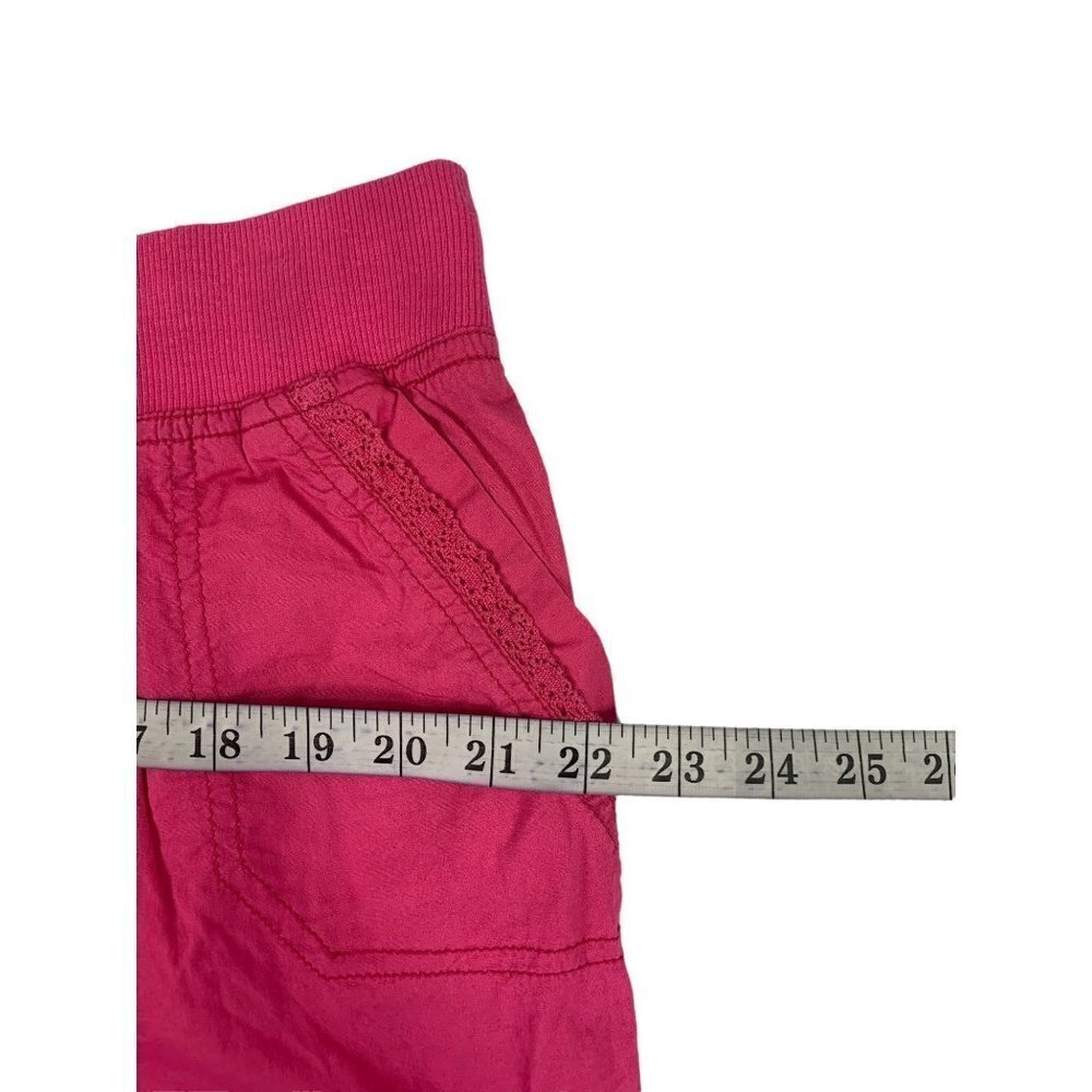 Roz & Ali Women's Fuchsia Capris - Picture 5 of 7